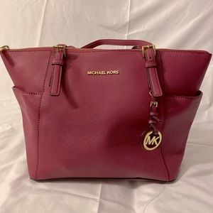 Michael Kors - Magenta Purse